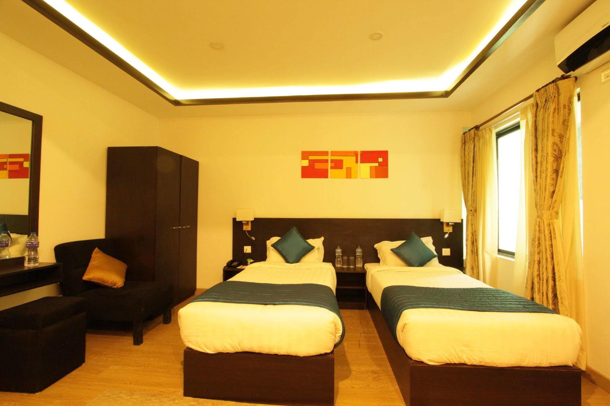 Gaju Suite Hotel Kathmandu Exterior foto