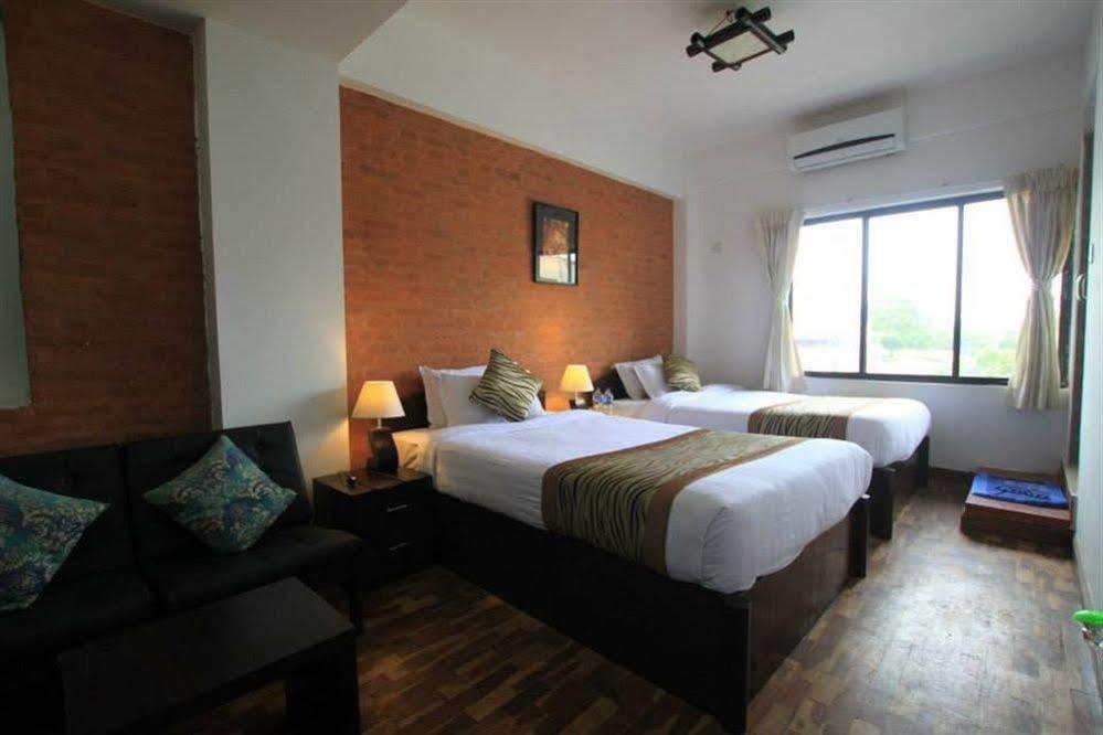 Gaju Suite Hotel Kathmandu Exterior foto